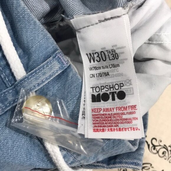 TOPSHOP MOTO Pleat Tie Crop Wide-Leg Jeans - Picture 6 of 7